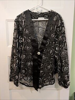 Hosanna Designs Black Floral Sheer blazer Blouse